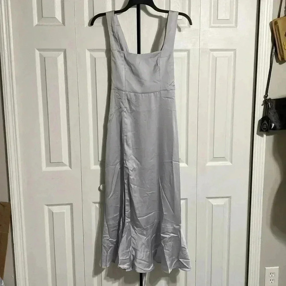 Show Me Your MuMu Dresses & Skirts - Show Me Your MuMu gray satin Claire Midi Dress CS SMALL XL